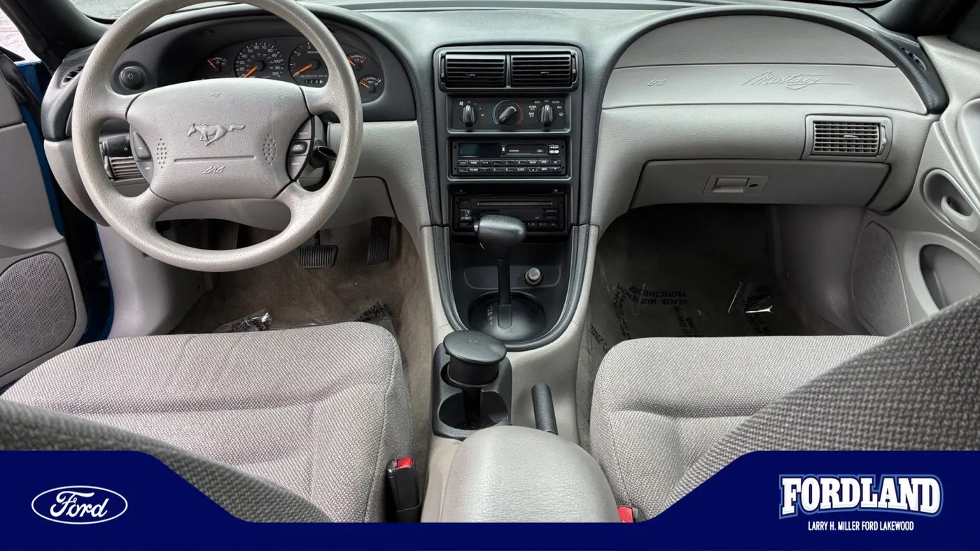 1998 Ford Mustang Base