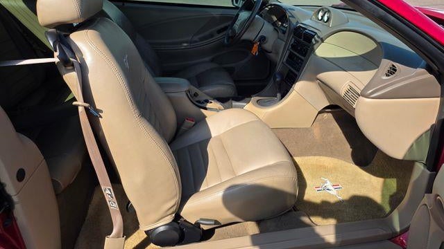 2000 Ford Mustang GT