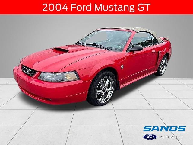 2004 Ford Mustang