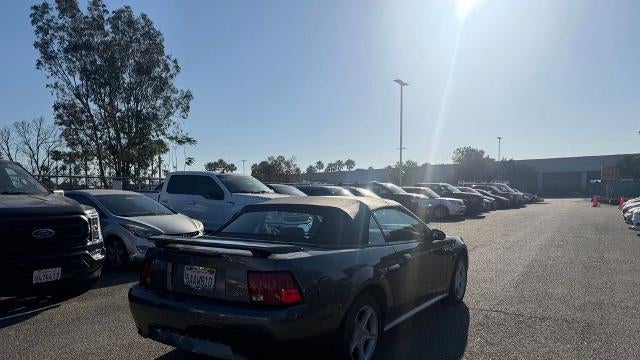 2003 Ford Mustang GT Deluxe