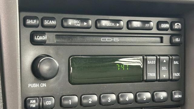 2003 Ford Mustang GT Deluxe