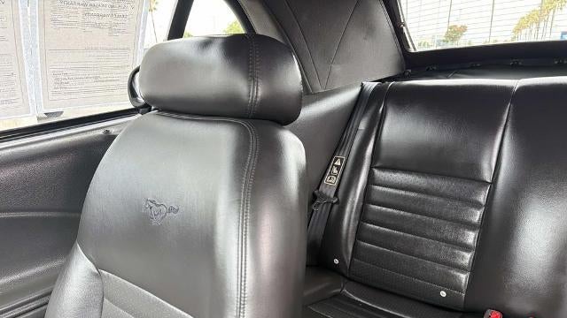 2003 Ford Mustang GT Deluxe