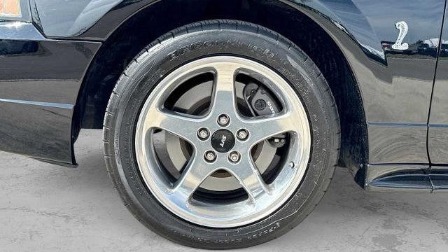 2001 Ford Mustang SVT Cobra Base