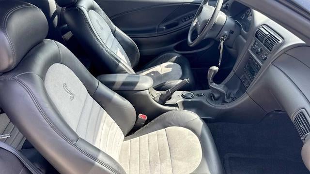 2001 Ford Mustang SVT Cobra Base