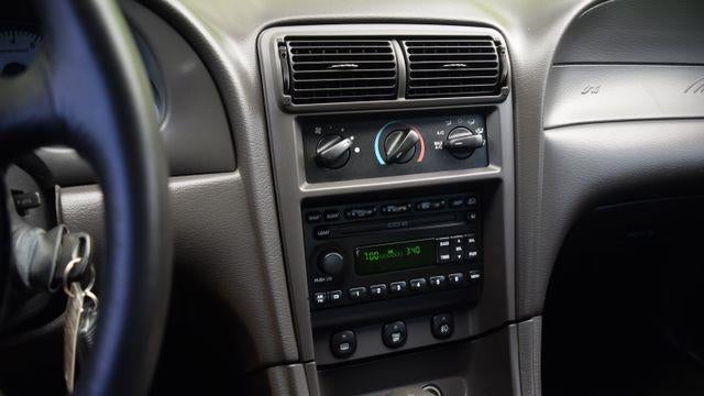 2001 Ford Mustang SVT Cobra Base