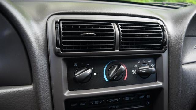 2001 Ford Mustang SVT Cobra Base