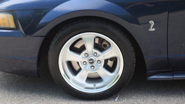 2001 Ford Mustang SVT Cobra Base