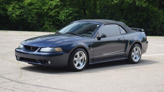 2001 Ford Mustang SVT Cobra Base