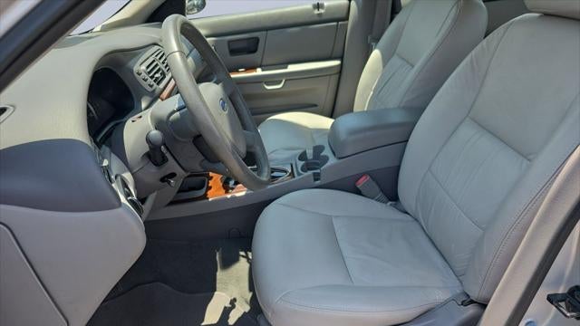 2007 Ford Taurus SEL