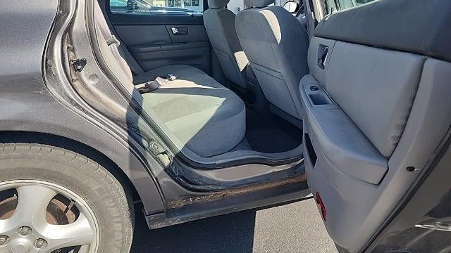 2003 Ford Taurus SE