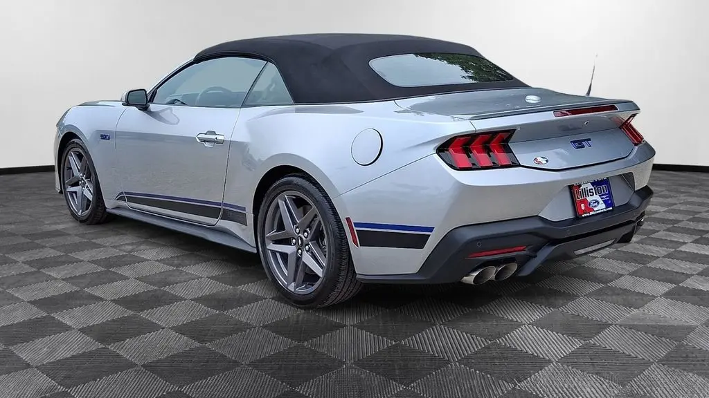 2025 Ford Mustang GT Premium