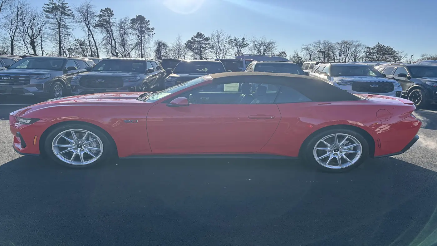 2024 Ford Mustang GT Premium