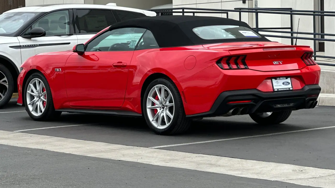 2025 Ford Mustang GT Premium