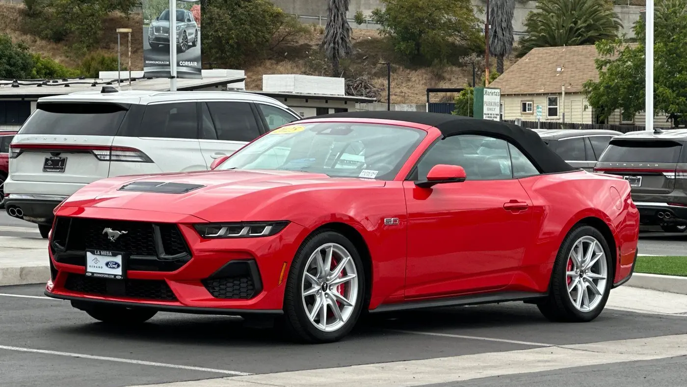 2025 Ford Mustang GT Premium