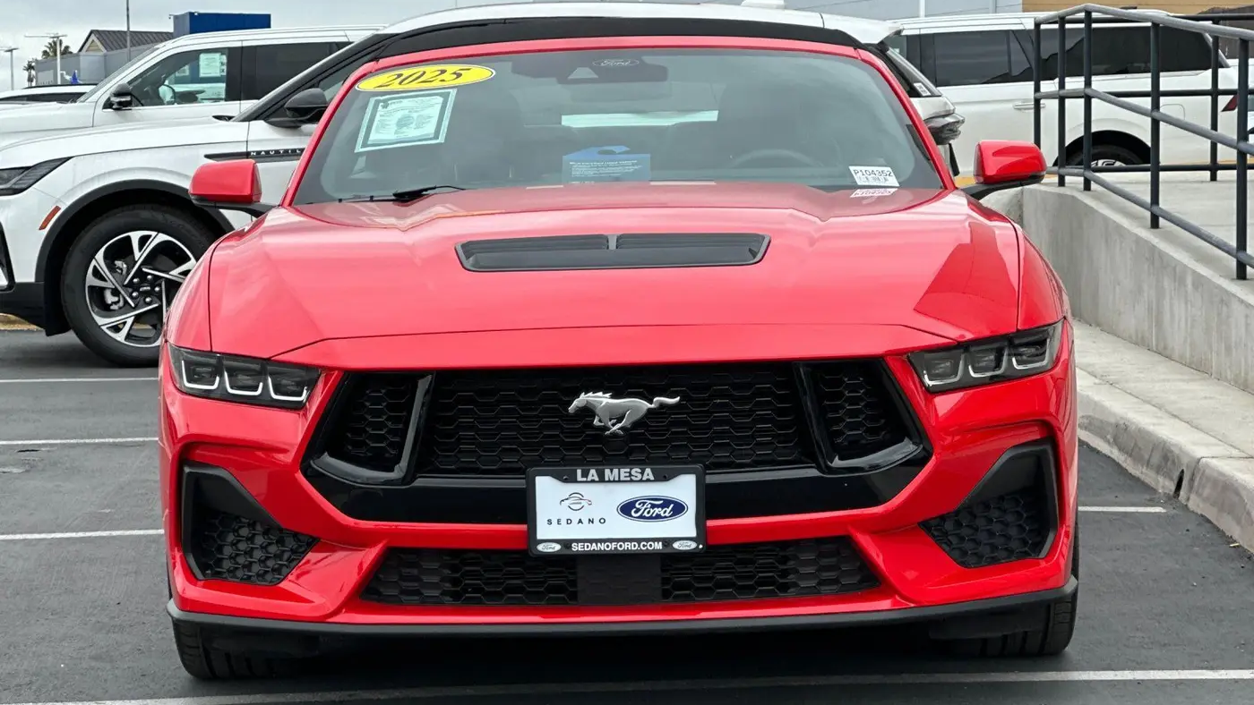 2025 Ford Mustang GT Premium