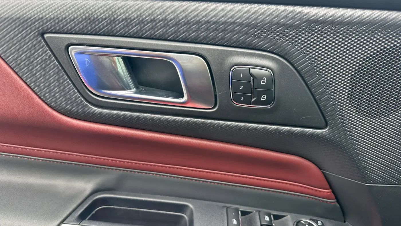 2025 Ford Mustang GT Premium