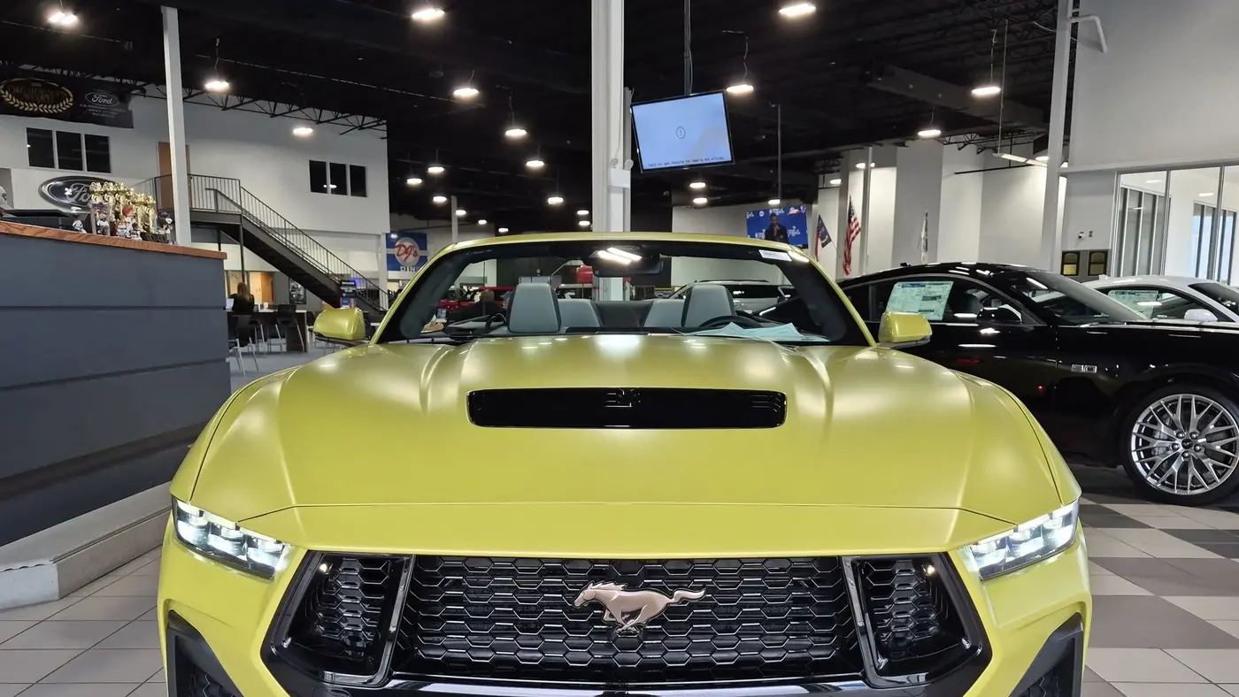 2025 Ford Mustang GT Premium