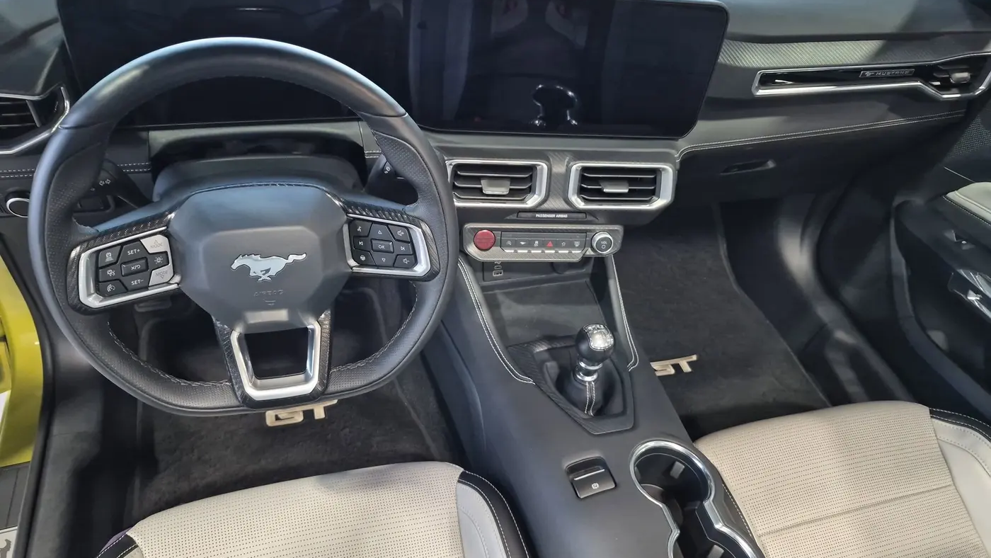 2025 Ford Mustang GT Premium