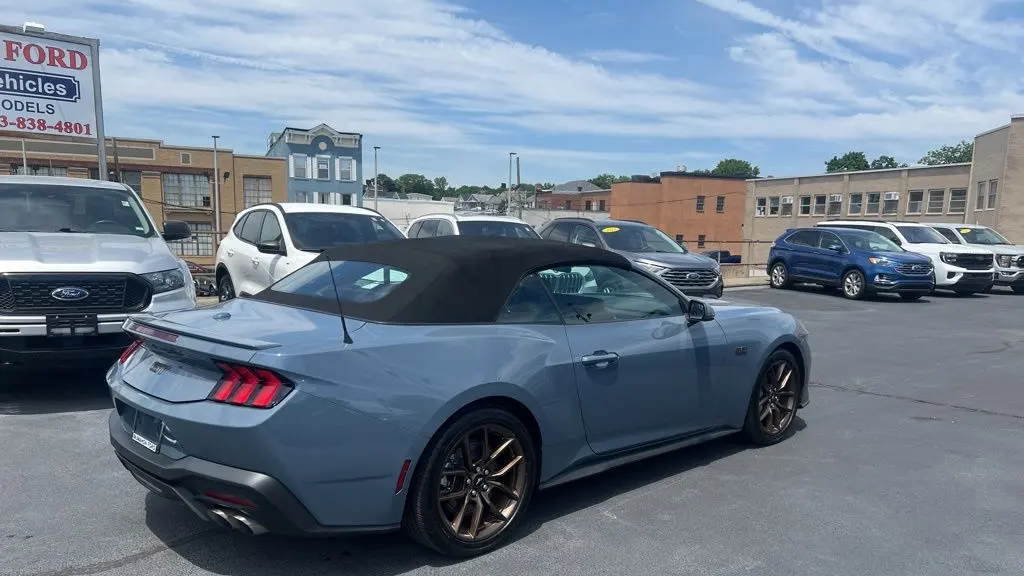 2024 Ford Mustang GT Premium