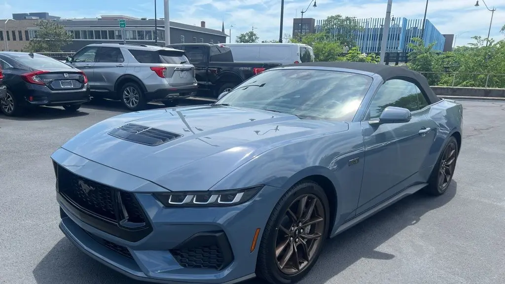 2024 Ford Mustang GT Premium