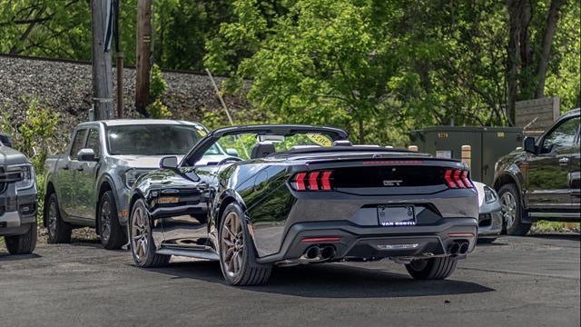 2024 Ford Mustang GT Premium