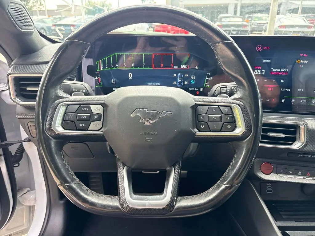 2024 Ford Mustang - $39,000
