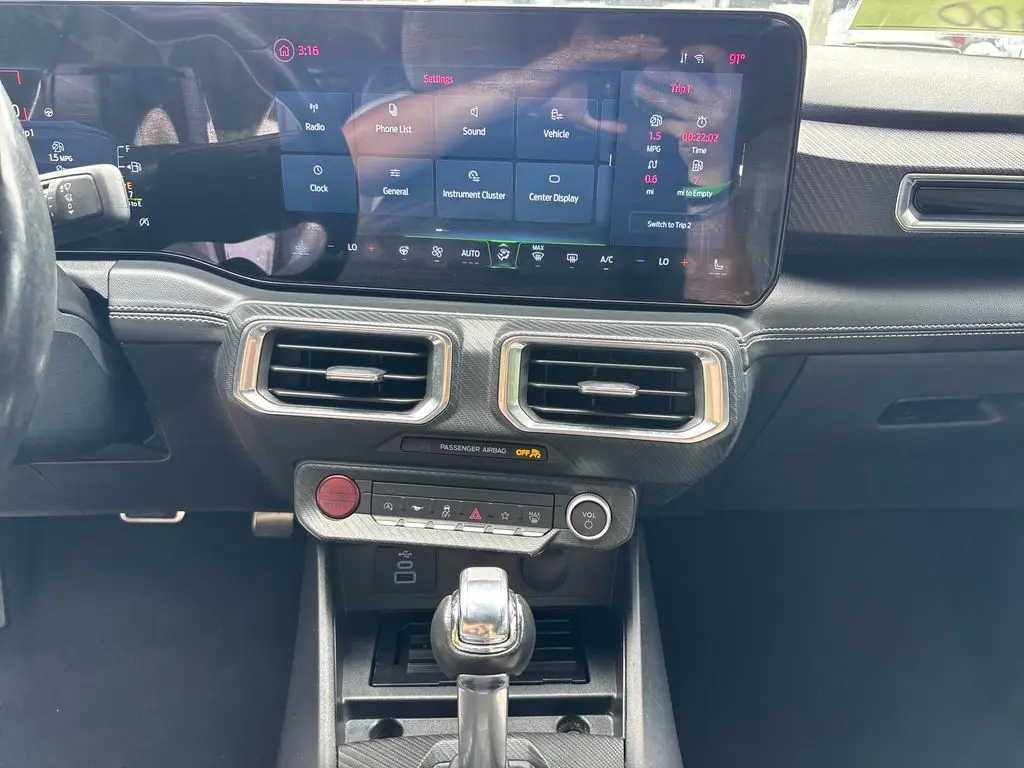 2024 Ford Mustang - $39,000