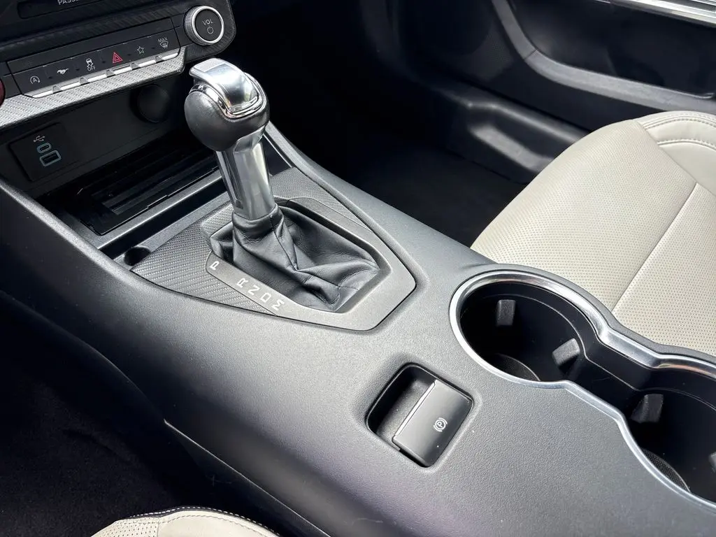 2024 Ford Mustang - $39,000