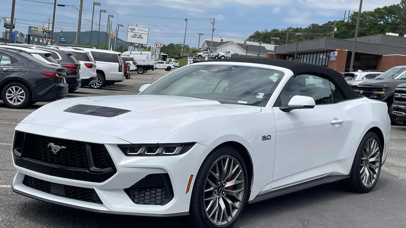 2025 Ford Mustang GT Premium