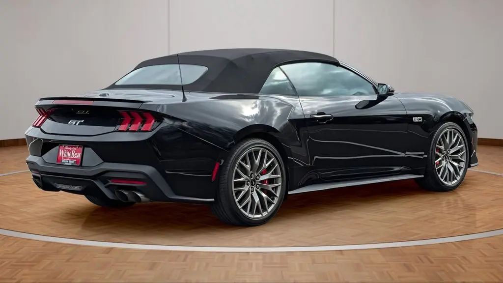 2025 Ford Mustang GT Premium