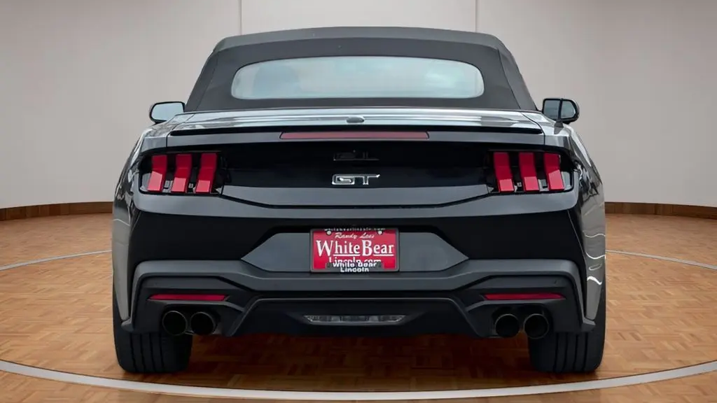 2025 Ford Mustang GT Premium
