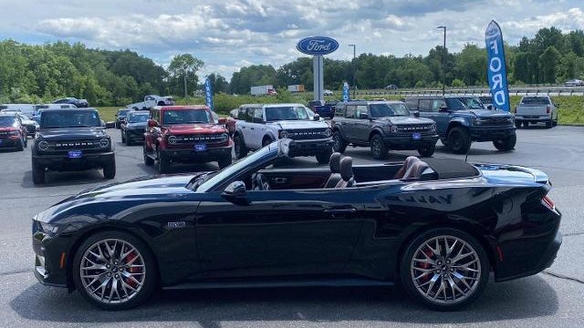 2024 Ford Mustang GT Premium