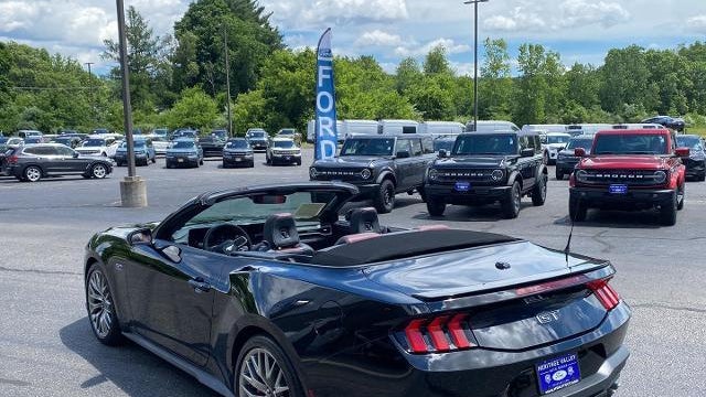 2024 Ford Mustang GT Premium