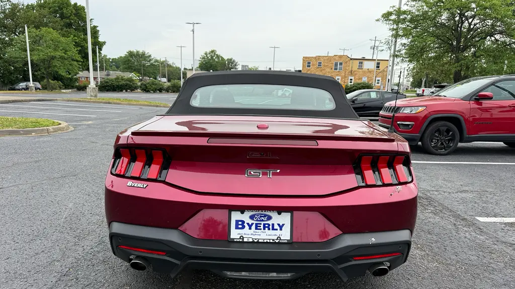 2025 Ford Mustang GT Premium