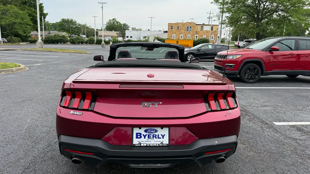 2025 Ford Mustang GT Premium