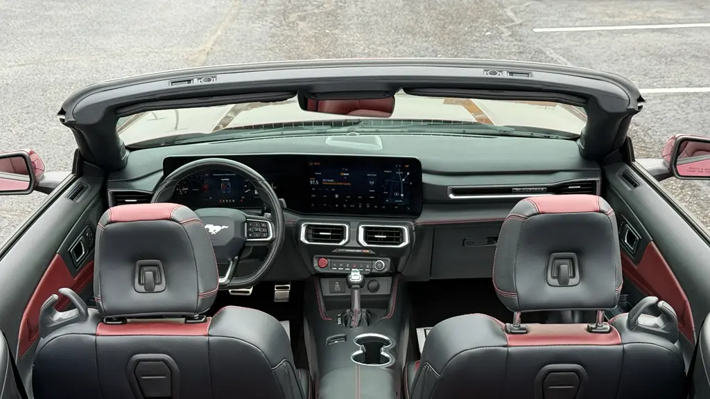 2025 Ford Mustang GT Premium