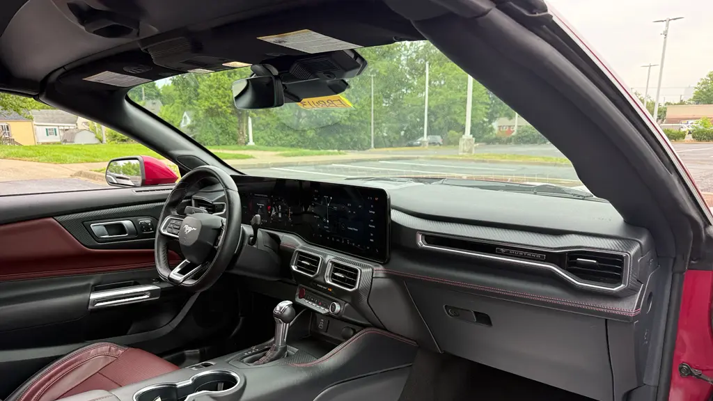 2025 Ford Mustang GT Premium