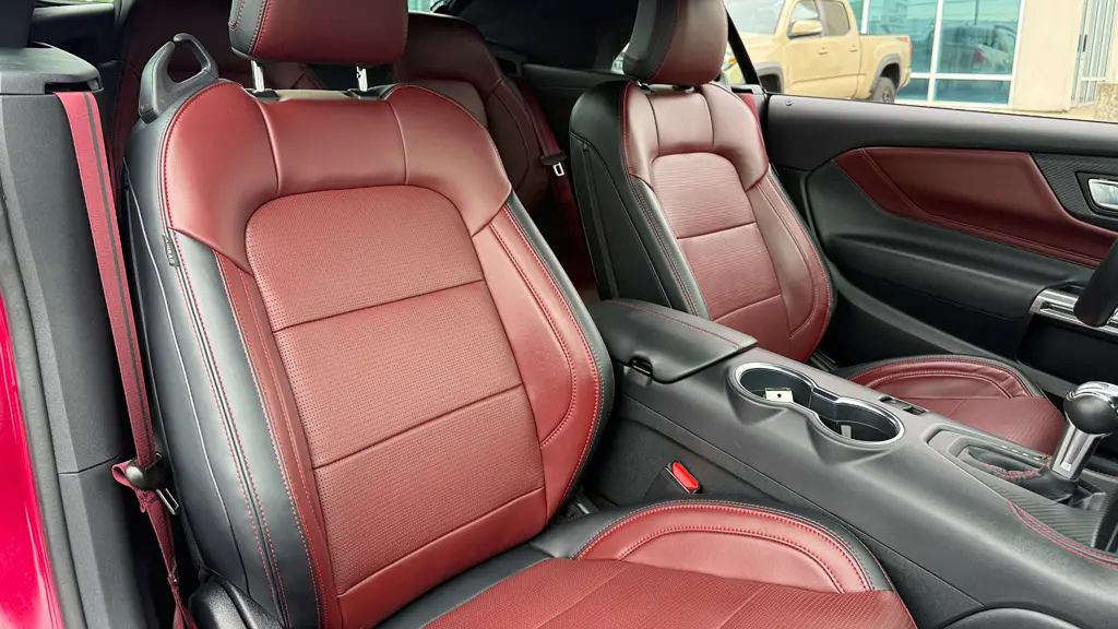 2025 Ford Mustang GT Premium