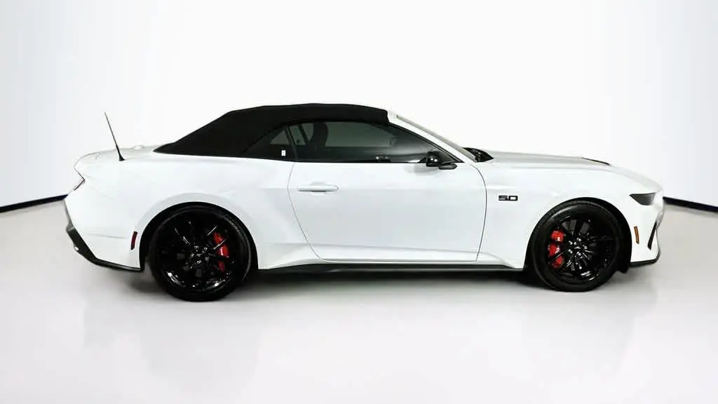 2025 Ford Mustang GT Premium