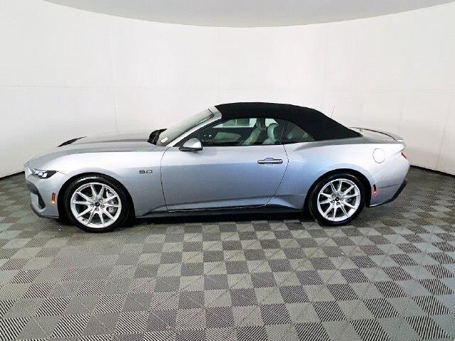 2024 Ford Mustang - $38,800