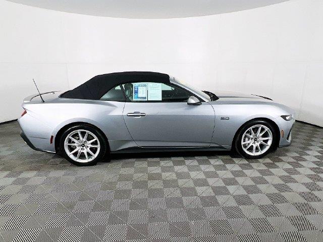2024 Ford Mustang - $38,800