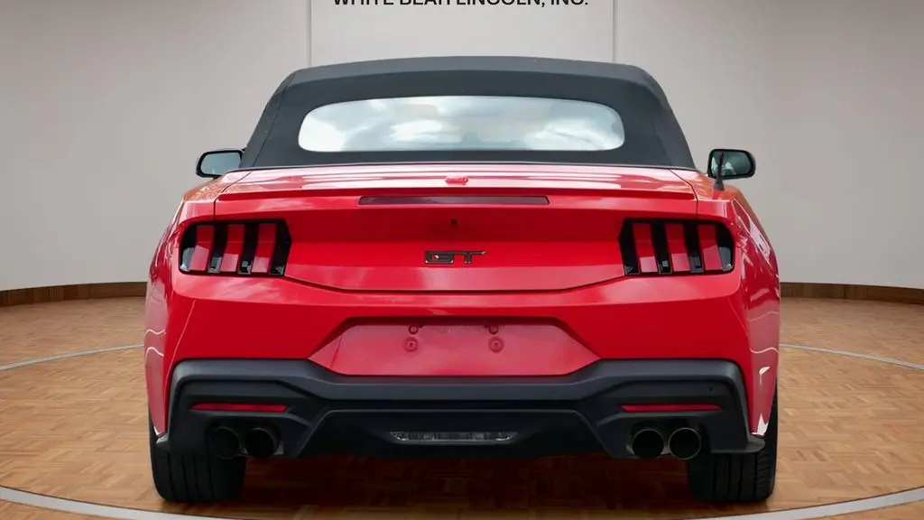 2025 Ford Mustang GT Premium