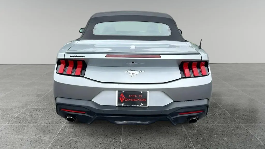 2024 Ford Mustang EcoBoost