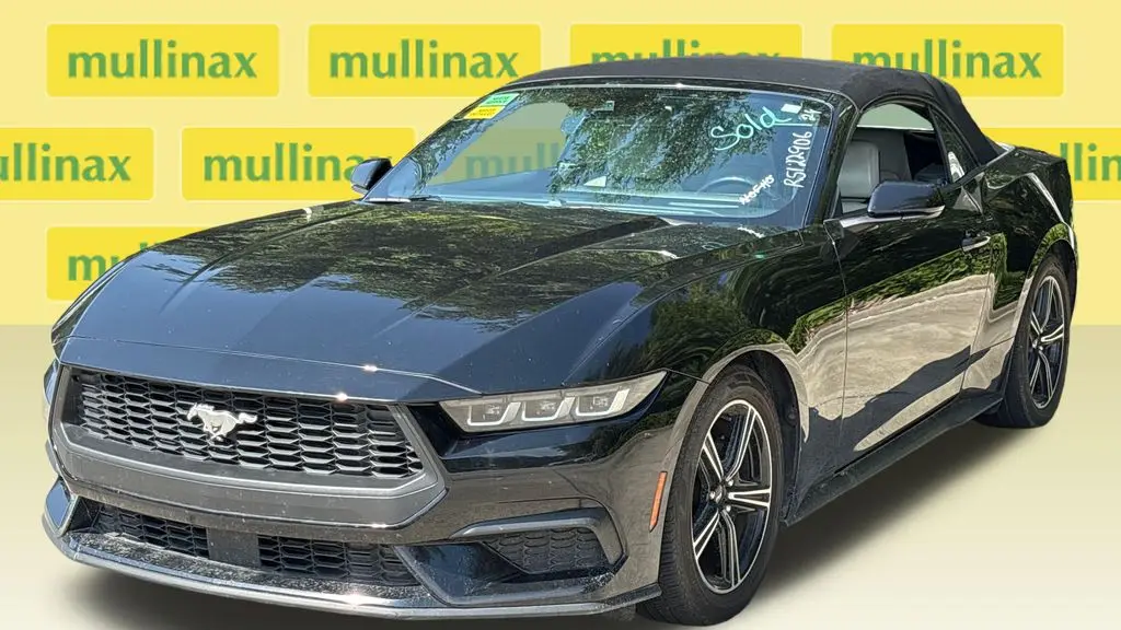 2024 Ford Mustang EcoBoost