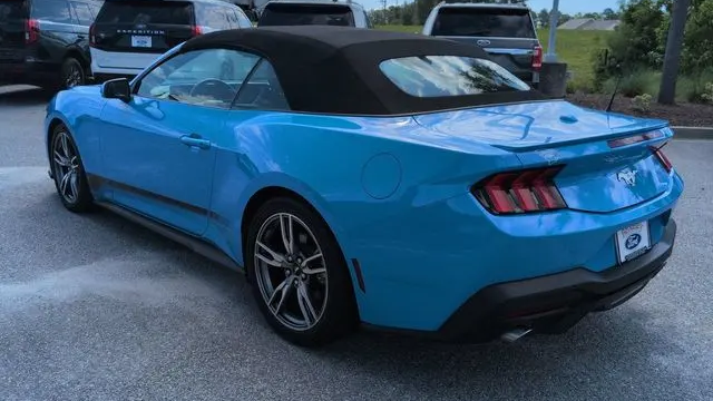 2024 Ford Mustang EcoBoost