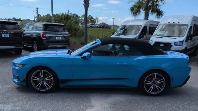2024 Ford Mustang EcoBoost
