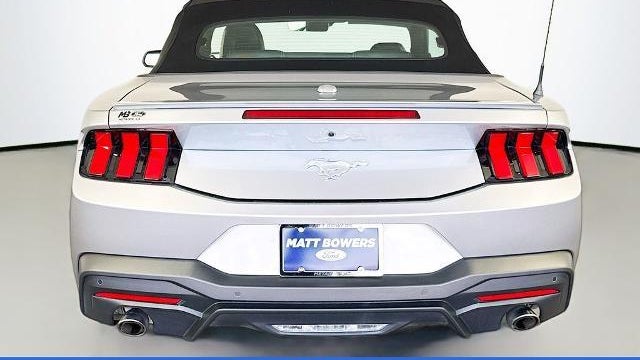 2025 Ford Mustang EcoBoost