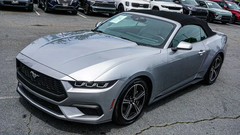 2025 Ford Mustang EcoBoost Premium
