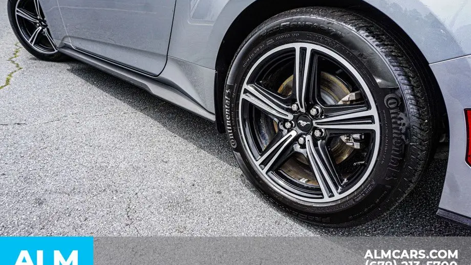 2025 Ford Mustang EcoBoost Premium