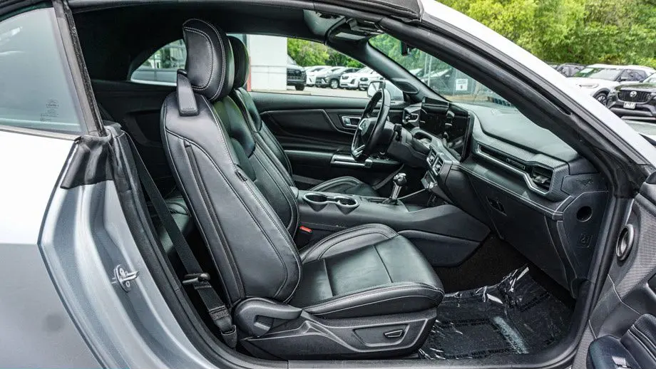 2025 Ford Mustang EcoBoost Premium